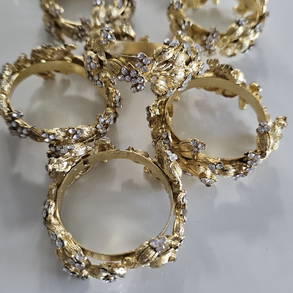 Gold Napking Rings - Picture 3 of 4